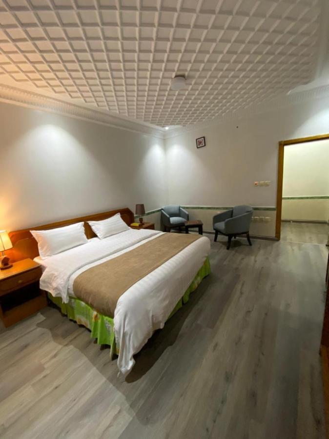 النايفات للوحدات السكنية المفروشة Jeddah Ngoại thất bức ảnh